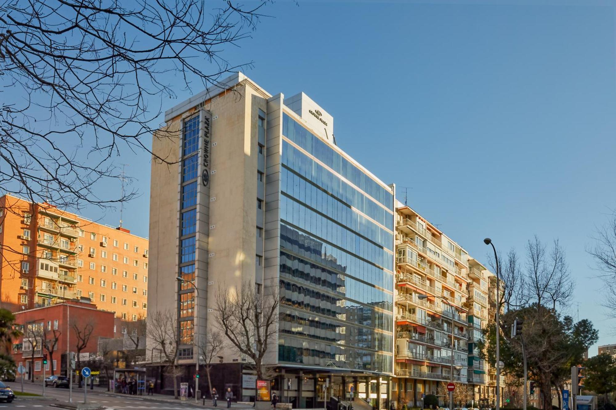Crowne Plaza Madrid - Centre Retiro By Ihg Hotel Exterior photo